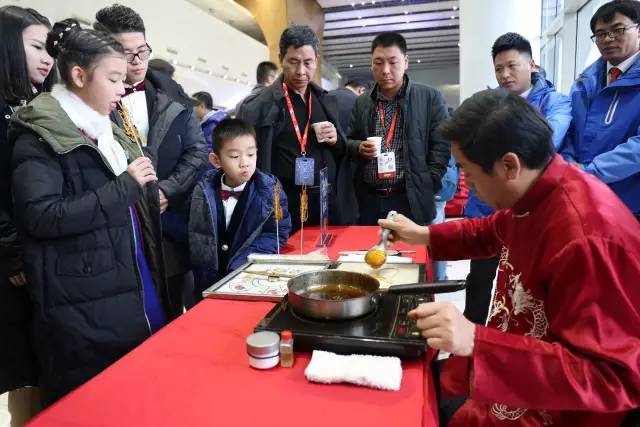 777盛世国际橡塑保温30周前年庆典